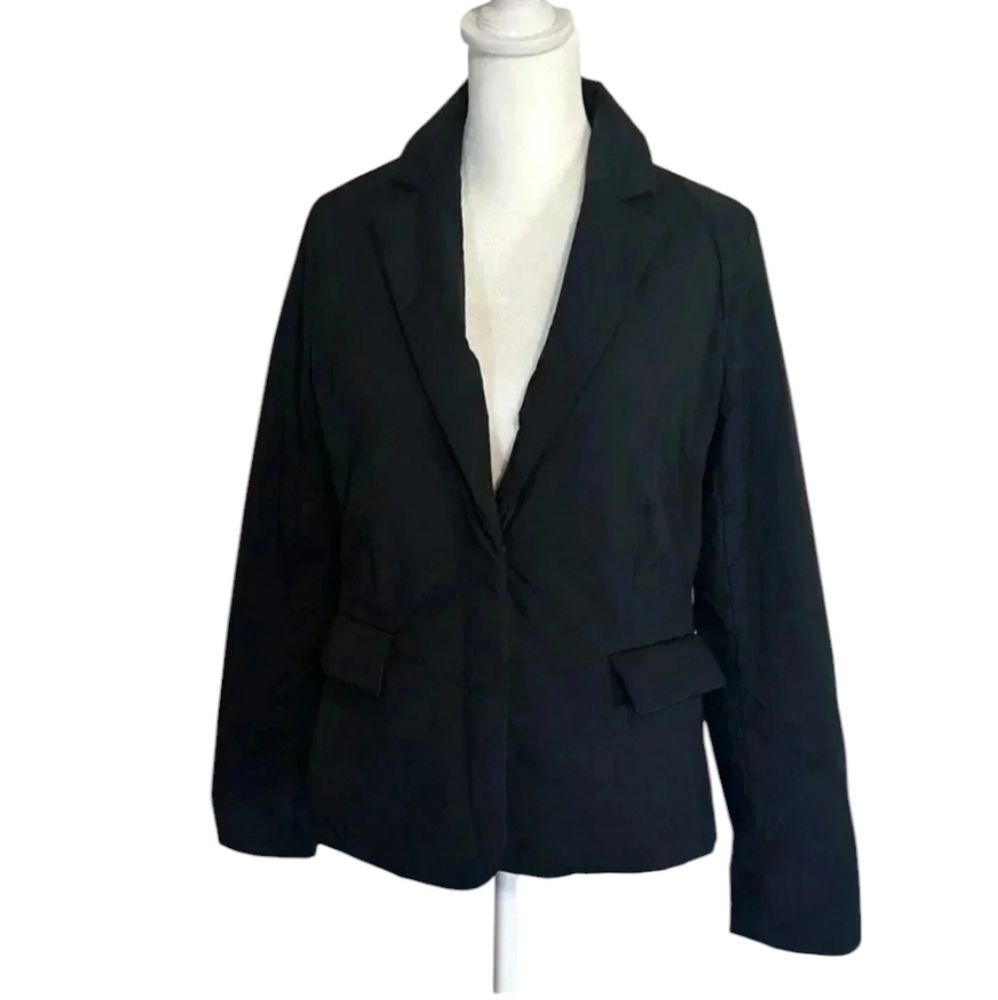 Athleta Evolution Puffer Blazer In Black Size Xs - image 2